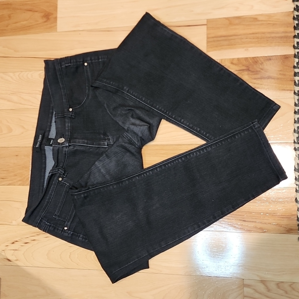 Black skinny jeans